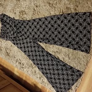 Sandiva Black & White Wide Leg Jumpsuit NWT sz L